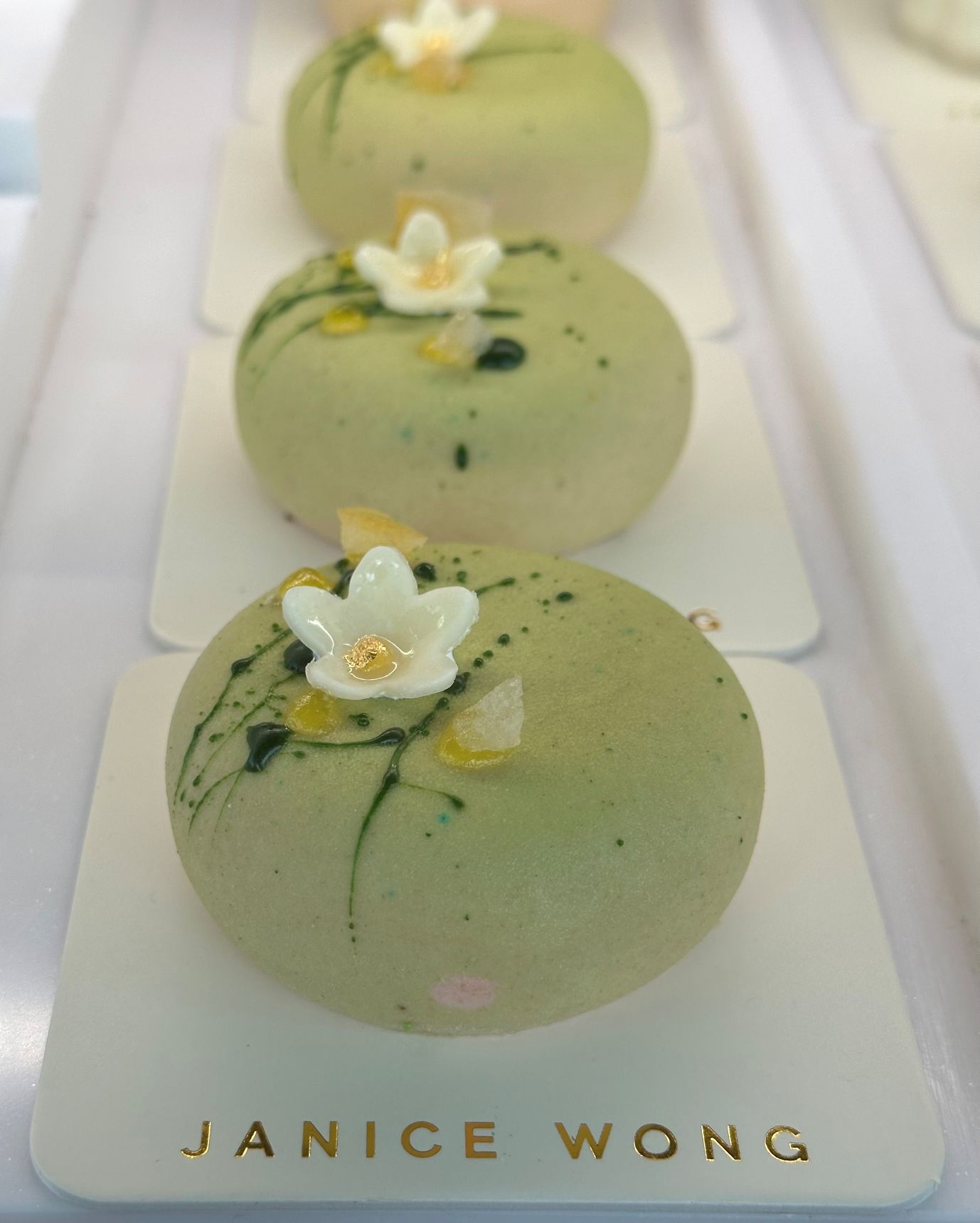 シンガポールが誇るパティシエ、Janice Wongの「食べられるアートの